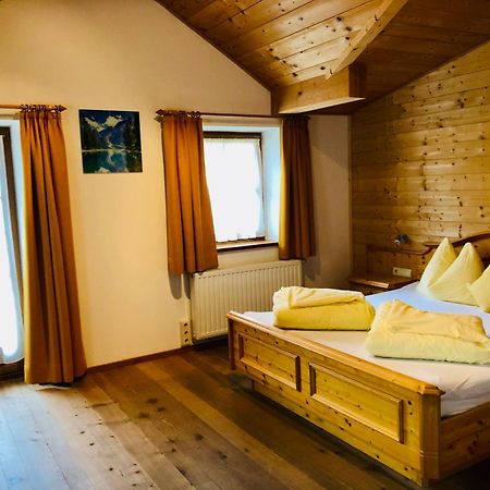 Speckstube Eggerhof Villa Braies  Kültér fotó