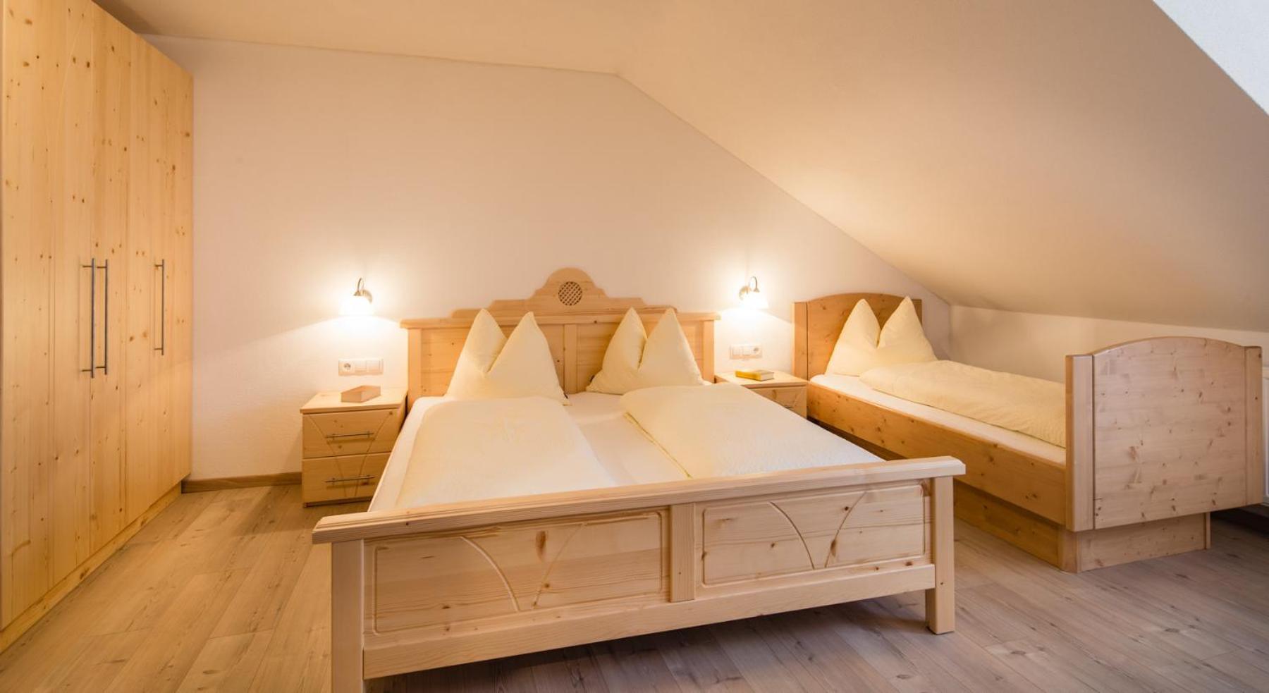 Speckstube Eggerhof Villa Braies  Szoba fotó